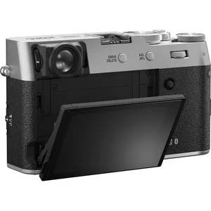 מצלמה Fujifilm X100VI יבואן רשמי זמין במלאי צבע כסף מצלמה לצילום מקצועי